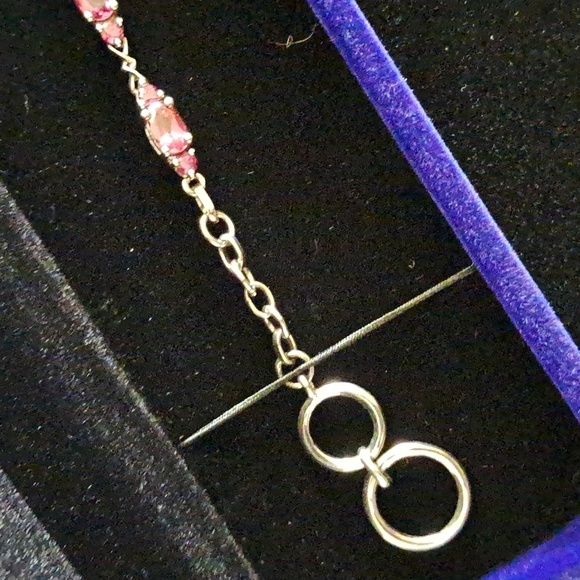 Tanzanian Wine Garnet Toggle Bracelet in 925 Sterling Silver - Picture 5 of 8